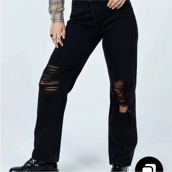 HOLLY ASYMMETRIC RIPPED LEG JEANS BLACK DENIM
 US 4 - Picture 2 of 8